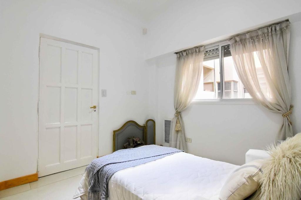 Dpto. En Recoleta: Calido, Proximo Y Confortable - Buenos Aires, Buenos Aires